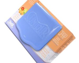 A Citrus Contour CPAP Cleaning Wipes plastic container.