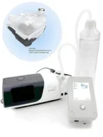 The Cspring Mini Portable CPAP Water Replenishment System features a water chamber and attached cleaning device for effortless CPAP water refills, with an inset image highlighting the water chamber.